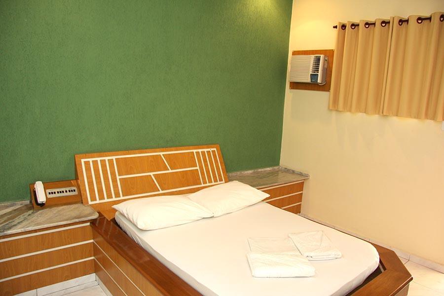 Motel Passport Guaratinguetá Esterno foto