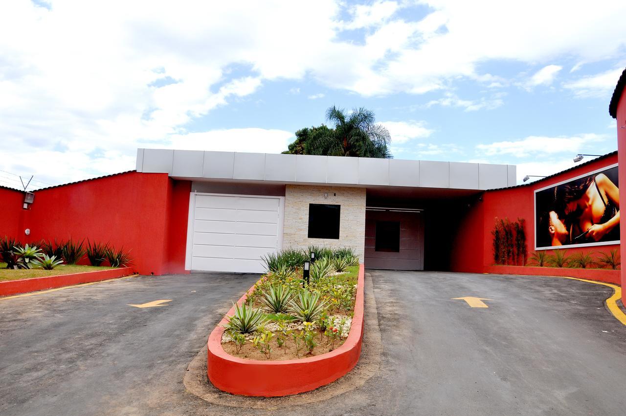 Motel Passport Guaratinguetá Esterno foto